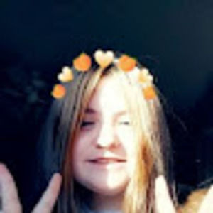 Meet your Posher, Katie harper was here